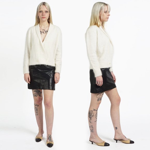 VINTAGE 90s Black Real Leather A-Line Mini Skirt - Picture 1 of 3